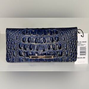 Brahmin NWT Midnight Ady Wallet - Partial Eye on Back